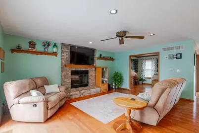 1914 Berkshire Gardens Cc Lane, Normal, IL 61761 - Photo 4