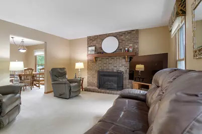 11002 Janice Drive, Huntley, IL 60142 - Photo 4