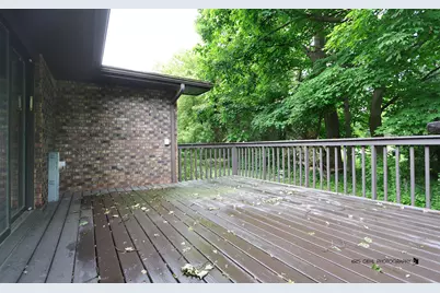 10639 W Circle Drive, Beach Park, IL 60099 - Photo 24