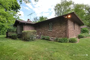 10639 W Circle Dr, Beach Park, IL 60099 - Photo 26