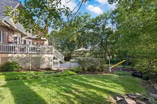 9336 Falling Waters Dr W, Burr Ridge, IL 60527 - Photo 12