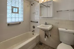 5741 W 35th St, Cicero, IL 60804 - Photo 8