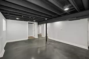 1732 E 83rd Pl, Chicago, IL 60617 - Photo 16