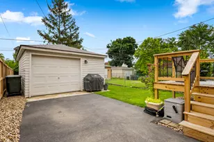 4235 Sunnyside Ave, Brookfield, IL 60513 - Photo 26
