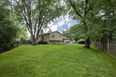 133 Burr Oak Court, Deerfield, IL 60015 - Photo 14
