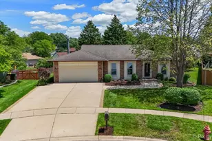 265 Mulford Ln, Roselle, IL 60172 - Photo 2