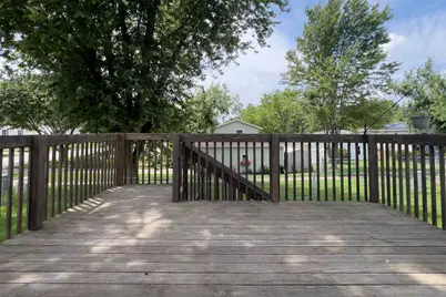 1402 N Hershey Road, Bloomington, IL 61704 - Photo 32