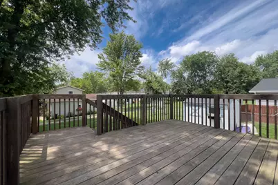 1402 N Hershey Road, Bloomington, IL 61704 - Photo 34
