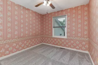 1402 N Hershey Road, Bloomington, IL 61704 - Photo 20