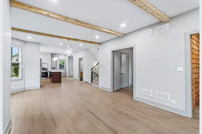 819 Mapleton Avenue, Oak Park, IL 60302 - Photo 8