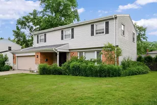 529 Susan Ln, Deerfield, IL 60015 - Photo 2