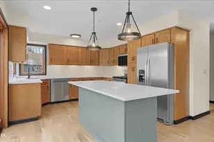 72 Hunter Ln, Bristol, IL 60512 - Photo 10