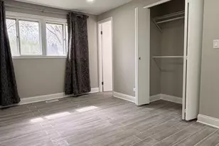 935 S Cedarcrest Dr, Schaumburg, IL 60193 - Photo 14