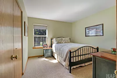 2001 Sparrow Circle, Round Lake, IL 60073 - Photo 10