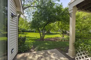 30W022 Juniper Ct, Warrenville, IL 60555 - Photo 20