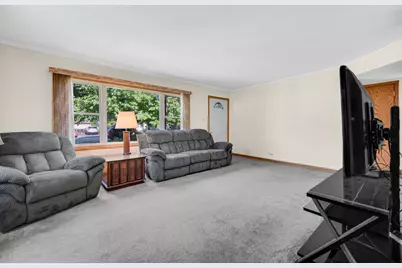 16914 Sayre Avenue, Tinley Park, IL 60477 - Photo 4