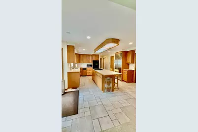 156 Elizabeth Court, Wood Dale, IL 60191 - Photo 8