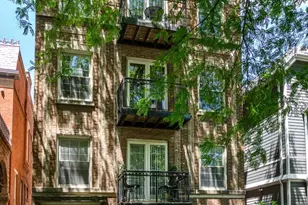 640 W Fullerton Pkwy, Chicago, IL 60614 - Photo 1