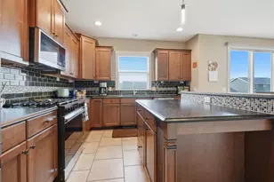 2604 Red Rock Rd, Normal, IL 61761 - Photo 14