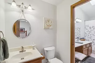 286 Chrisman Dr, Streamwood, IL 60107 - Photo 20