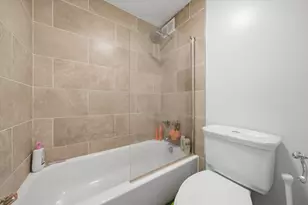 1221 N Dearborn St, Chicago, IL 60610 - Photo 12