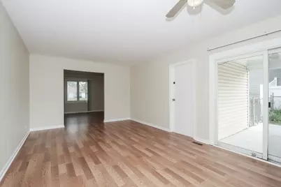 1475 Rosedale Lane, Hoffman Estates, IL 60169 - Photo 12