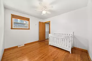 712 Spring St, Roselle, IL 60172 - Photo 16