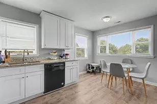 1400 N Lawler Ave, Chicago, IL 60651 - Photo 6