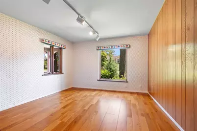 6650 N Lightfoot Avenue, Chicago, IL 60646 - Photo 16