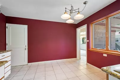 6650 N Lightfoot Avenue, Chicago, IL 60646 - Photo 12