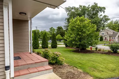 306 N Washington Street, Westmont, IL 60559 - Photo 2
