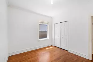 2315 W Waveland Ave, Chicago, IL 60618 - Photo 8
