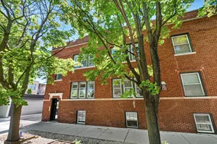 2315 W Waveland Ave, Chicago, IL 60618 - Photo 1
