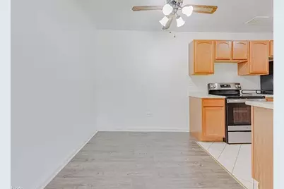7413 Brookdale Drive #107, Darien, IL 60561 - Photo 6