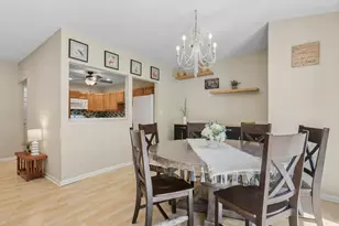 503 Country Ln, Des Plaines, IL 60016 - Photo 6