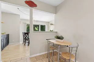 503 Country Ln, Des Plaines, IL 60016 - Photo 10