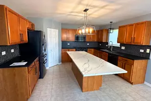 945 Forest View Way, Antioch, IL 60002 - Photo 8