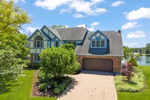 1841 Helen Ct, Wheaton, IL 60189 - Photo 1