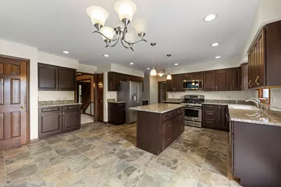 1841 Helen Court, Wheaton, IL 60189 - Photo 8