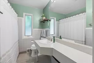 2422 Ridgeway Ave, Evanston, IL 60201 - Photo 14