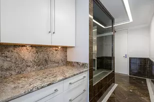 2020 N Lincoln Park W, Chicago, IL 60614 - Photo 22