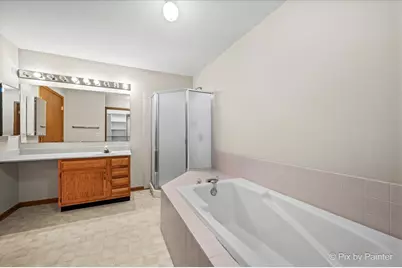 917 Golf Course Road #2, Crystal Lake, IL 60014 - Photo 16