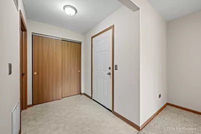 917 Golf Course Road #2, Crystal Lake, IL 60014 - Photo 2