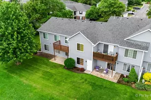 917 Golf Course Rd, Crystal Lake, IL 60014 - Photo 40