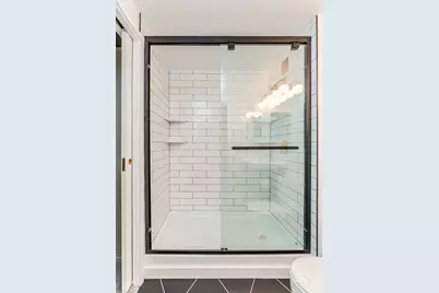 345 N Canal Street #1307, Chicago, IL 60606 - Photo 22