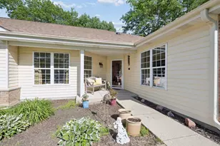 13323 Red Cedar Ln, Plainfield, IL 60544 - Photo 2