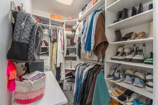 6033 N Sheridan Rd, Chicago, IL 60660 - Photo 16