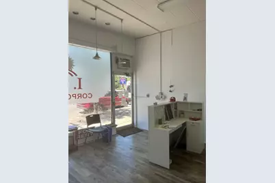 10849 S Western Avenue, Chicago, IL 60643 - Photo 4