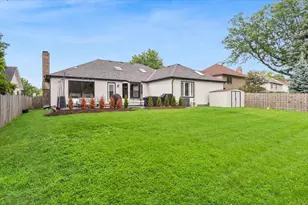 1714 Auburn Ave, Naperville, IL 60565 - Photo 20