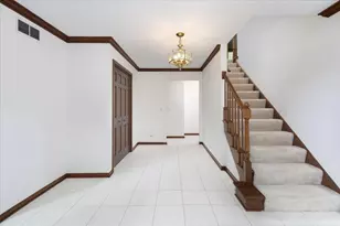 1159 Hobson Mill Dr, Naperville, IL 60540 - Photo 6